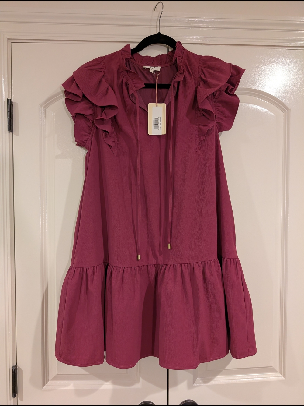 NWT Entro Ruffled Short Dress in Deep Rose